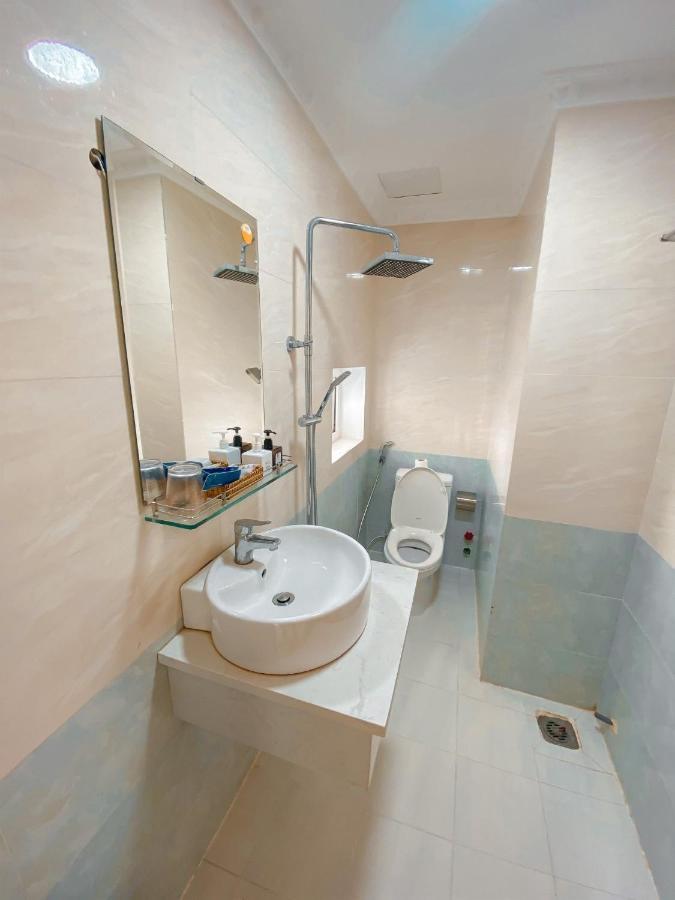Quang Anh Hotel By The Moment 붕타우 외부 사진