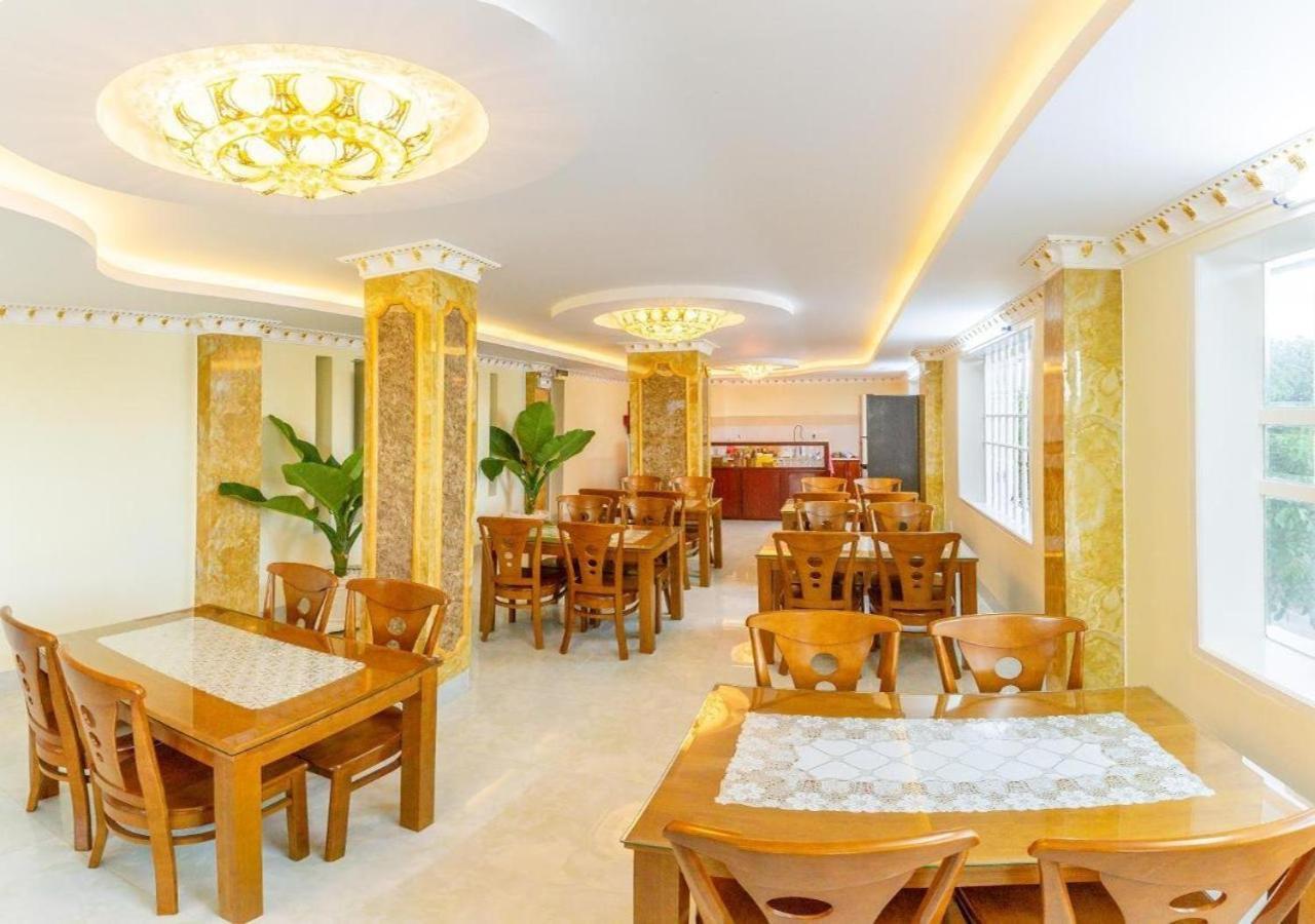 Quang Anh Hotel By The Moment 붕타우 외부 사진