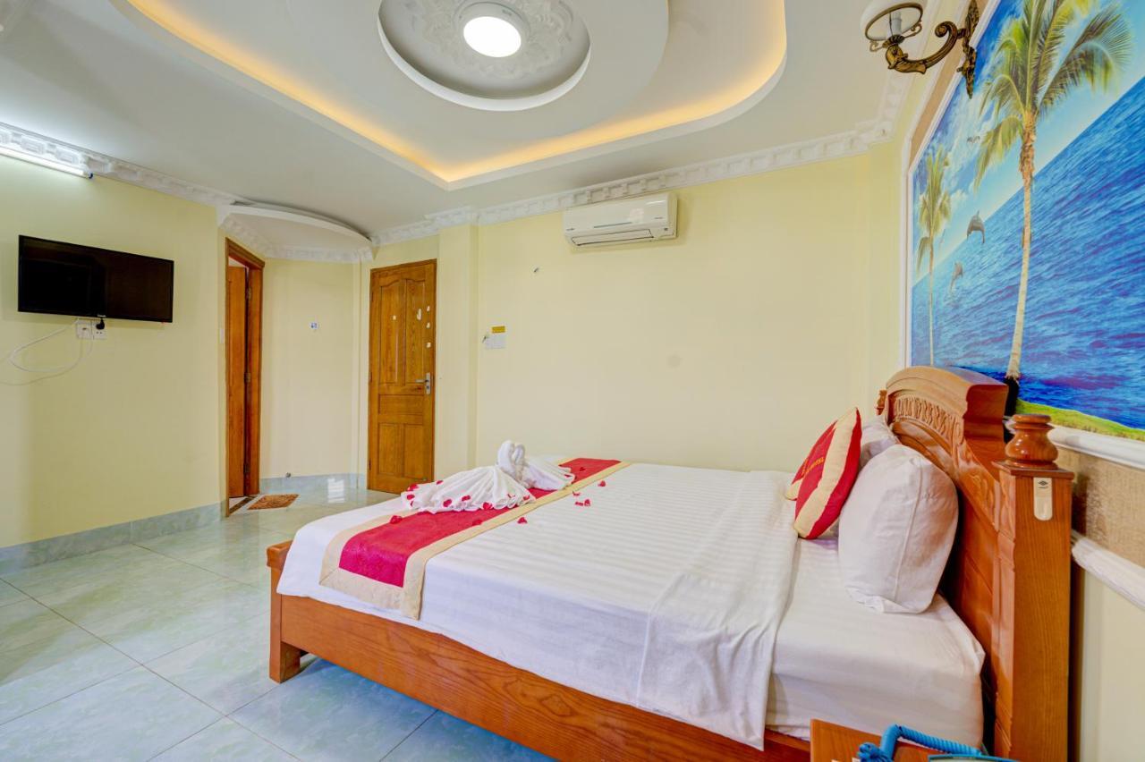 Quang Anh Hotel By The Moment 붕타우 외부 사진