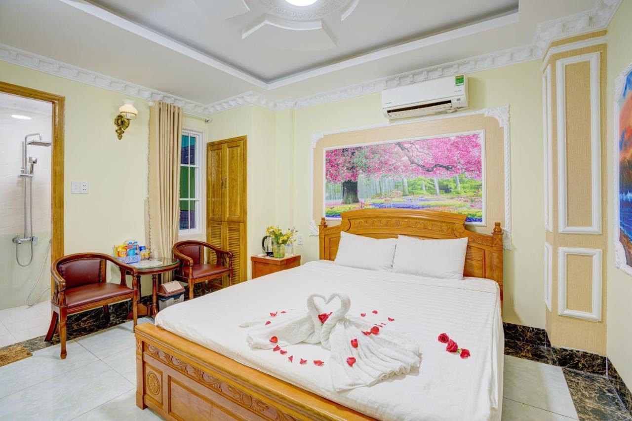 Quang Anh Hotel By The Moment 붕타우 외부 사진