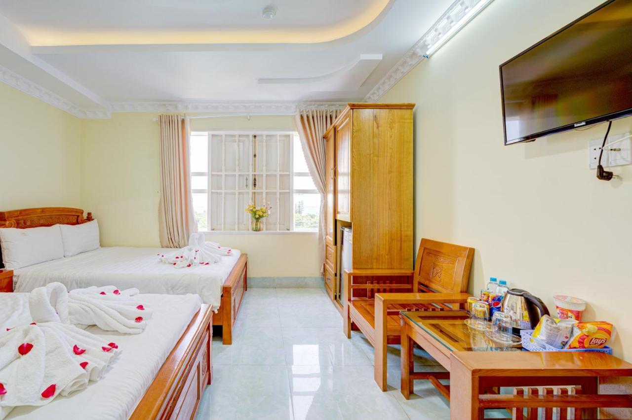 Quang Anh Hotel By The Moment 붕타우 외부 사진