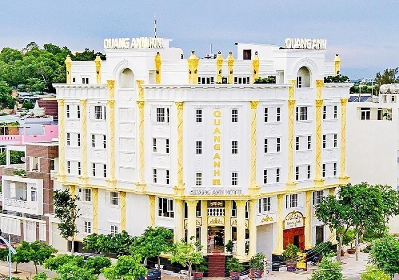 Quang Anh Hotel By The Moment 붕타우 외부 사진