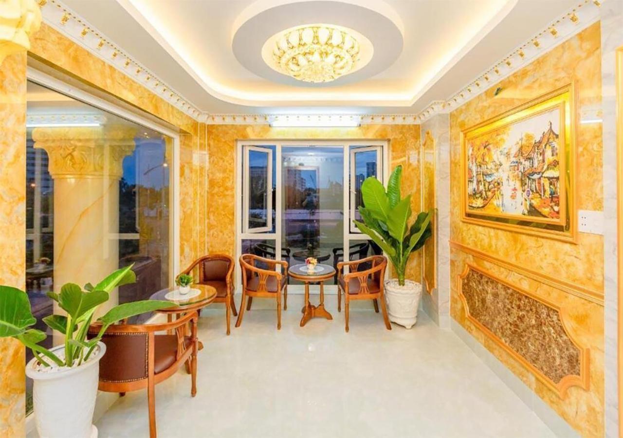 Quang Anh Hotel By The Moment 붕타우 외부 사진